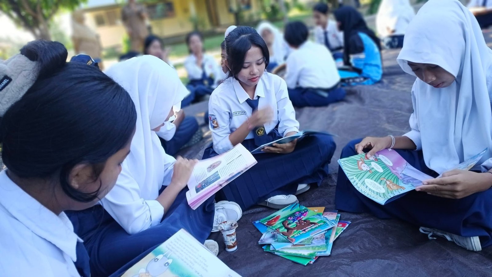 Murid berliterasi
